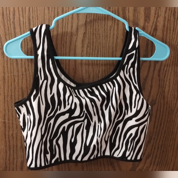 Shein zebra print crop tank top - M - Picture 2 of 8